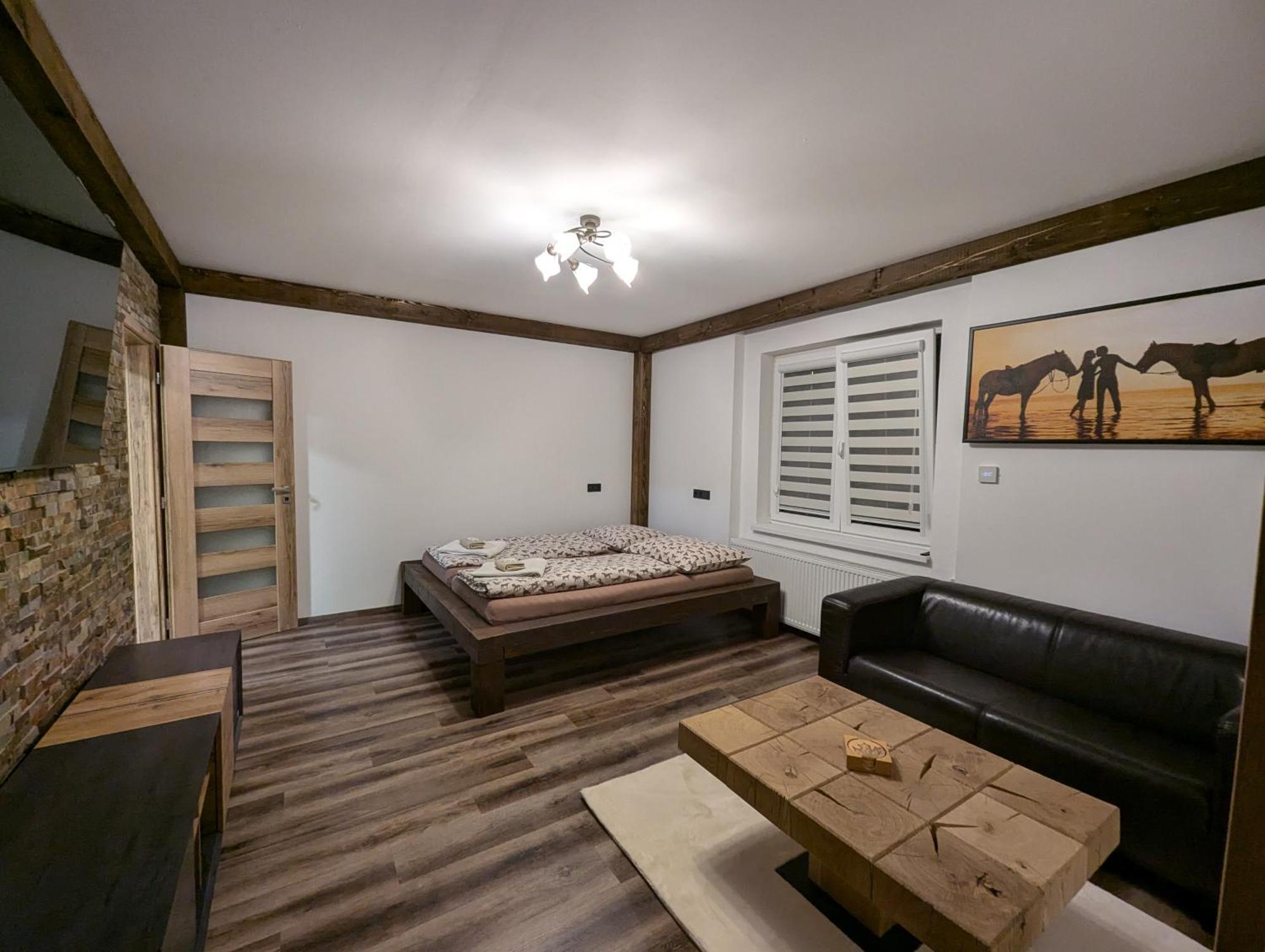 Jizdarna Malenovice Apartment Malenovice  Luaran gambar