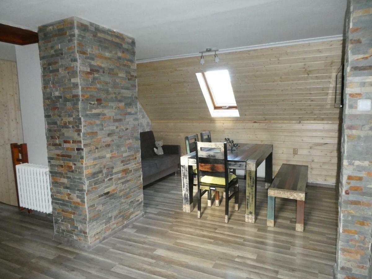 Jizdarna Malenovice Apartment Malenovice  Luaran gambar