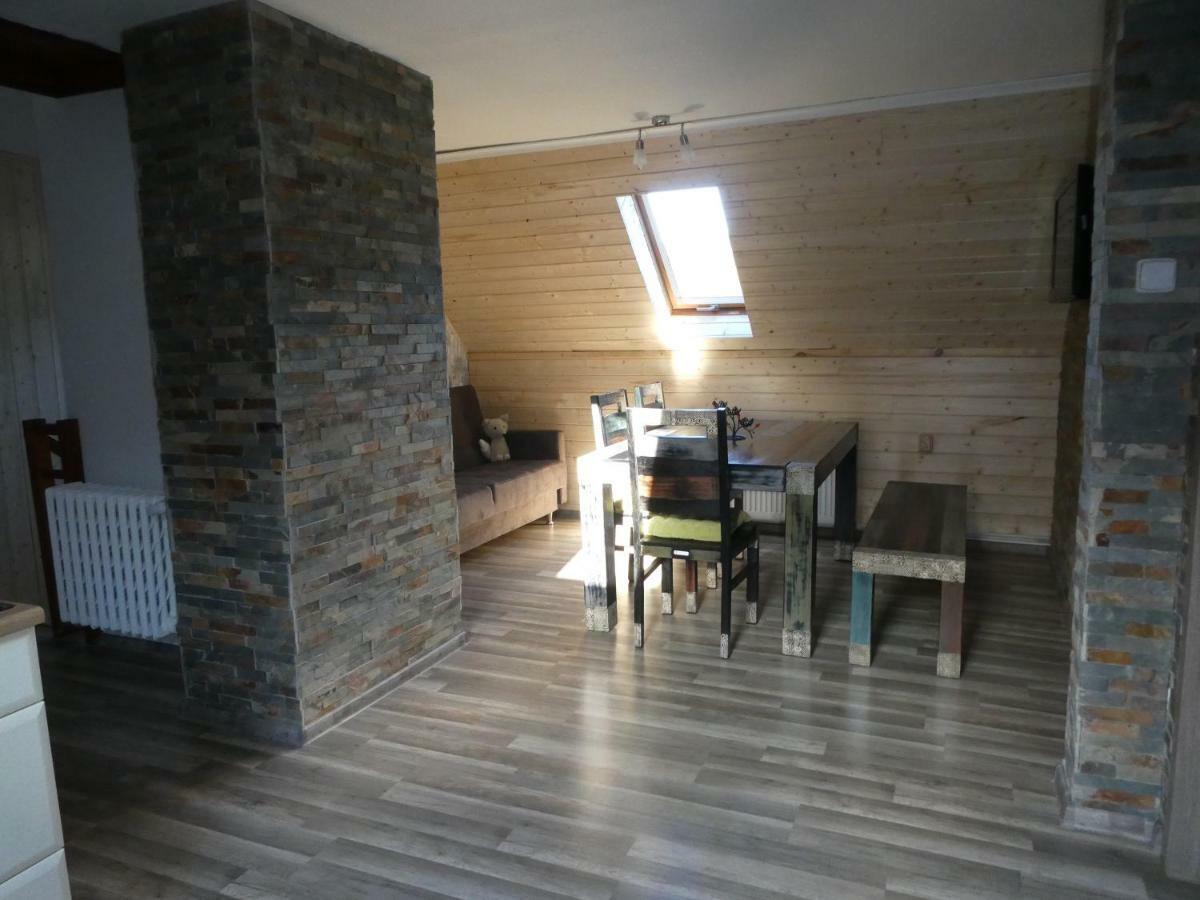 Jizdarna Malenovice Apartment Malenovice  Luaran gambar